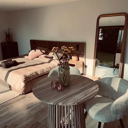 Il Giardino Segreto Chalet Waterloo